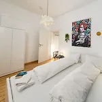 Apartment Fabelhafte Zum Wohlfuehlen Mit Junik