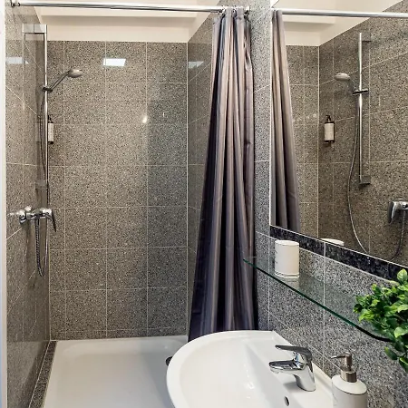 Fabelhafte Zum Wohlfuehlen Mit Junik دوسبرغ