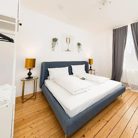 Fabelhafte Zum Wohlfuehlen Mit Junik شقة