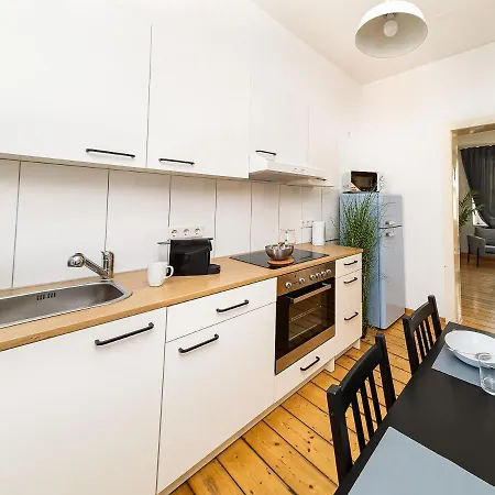 Fabelhafte Zum Wohlfuehlen Mit Junik شقة *