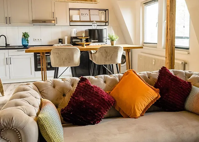 Fabelhafte Zum Wohlfuehlen Mit Junik *