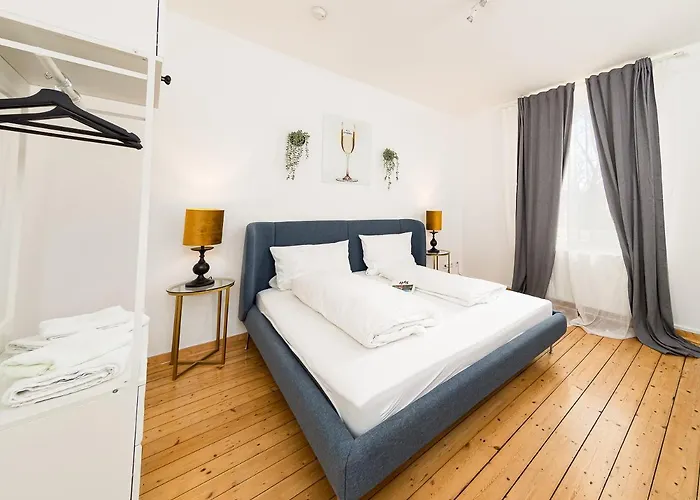 Fabelhafte Zum Wohlfuehlen Mit Junik Apartment